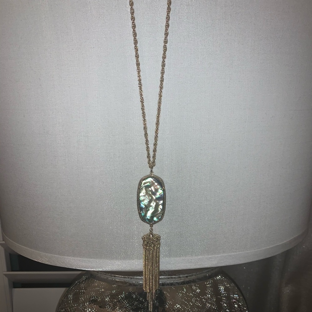 Kendra Scott Necklace